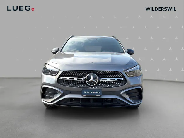 Mercedes-Benz GLA 200 Night Star 7G-DCT