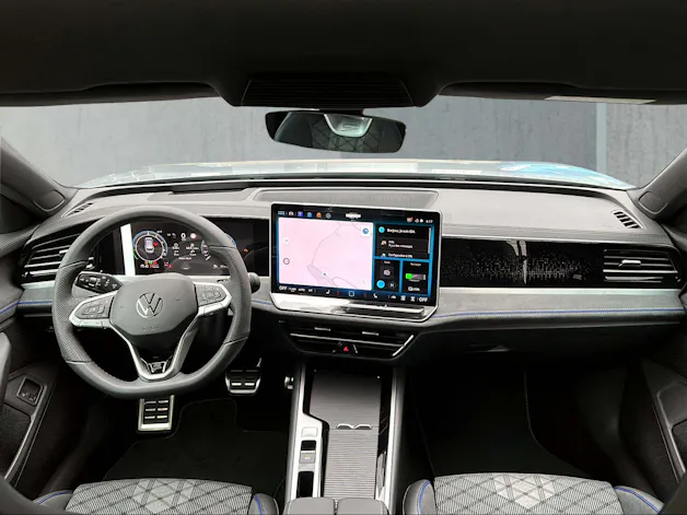 VW Passat Variant R-Line Hybride 1.5TSI 272CH DSG
