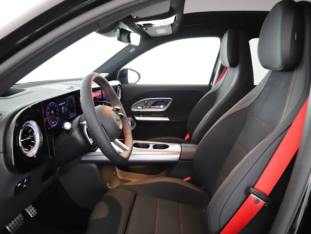Mercedes-Benz GLB 220 4Matic 8G-Tronic