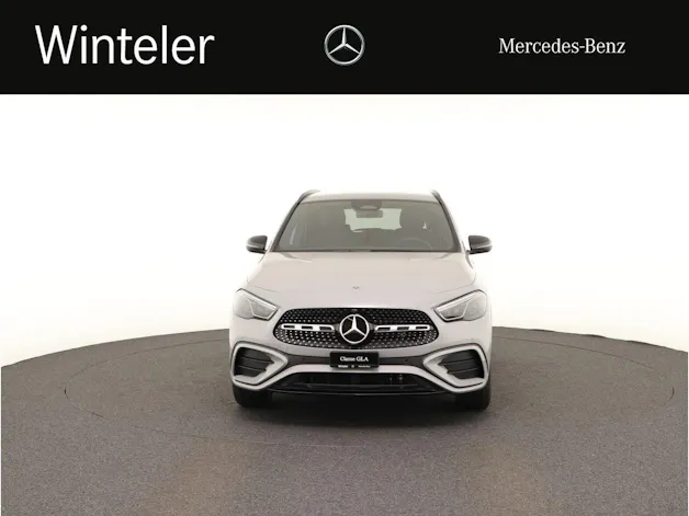Mercedes-Benz GLA 200 Night Star 7G-D
