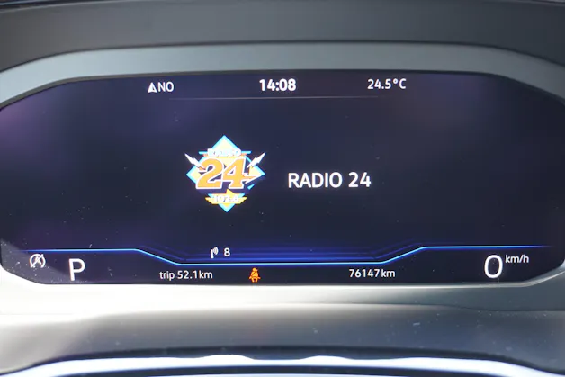 VW Touran 1.5 TSI EVO Highline DSG 7-PLÄTZER R-LINE!!!