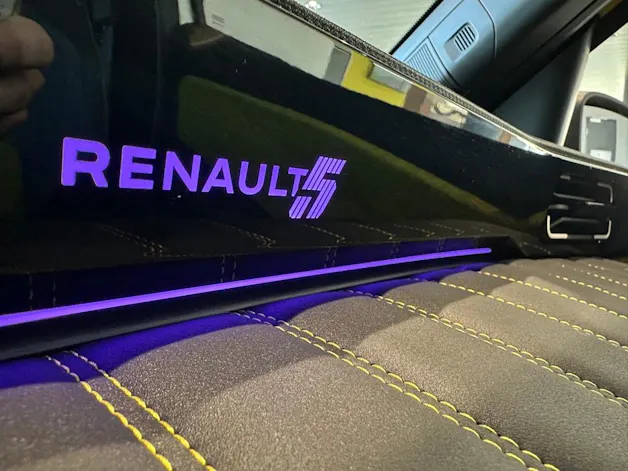 Renault R5 E-Tech Comfort Range 52 kWh Iconic Five