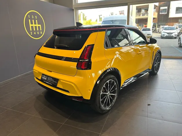 Renault R5 E-Tech Comfort Range 52 kWh Iconic Five