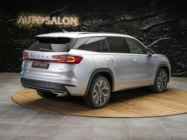 Škoda Kodiaq 2.0 TDI Sportline 4x4 *Matrix LED*Anhängerkupplung*
