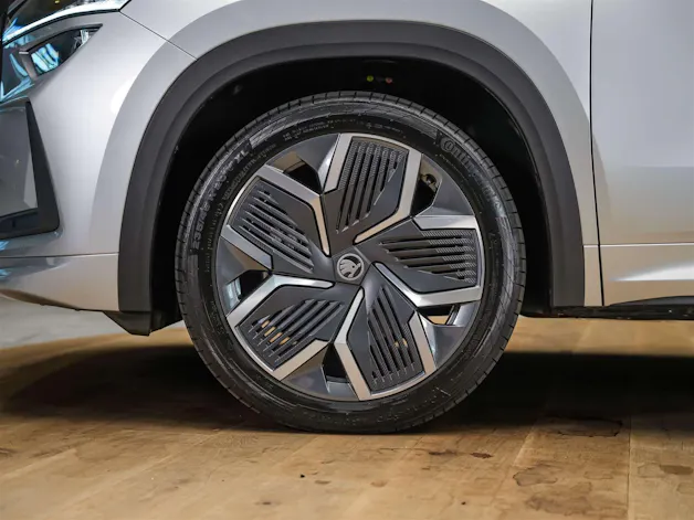 Škoda Kodiaq 2.0 TDI Sportline 4x4 *Matrix LED*Anhängerkupplung*