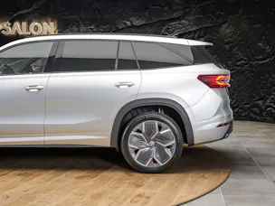 SKODA Kodiaq 2.0 TDI Sportline 4x4 *Matrix LED*Anhängerkupplung*