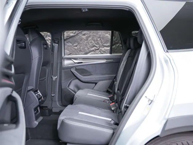 Škoda Kodiaq 2.0 TDI Sportline 4x4 *Matrix LED*Anhängerkupplung*