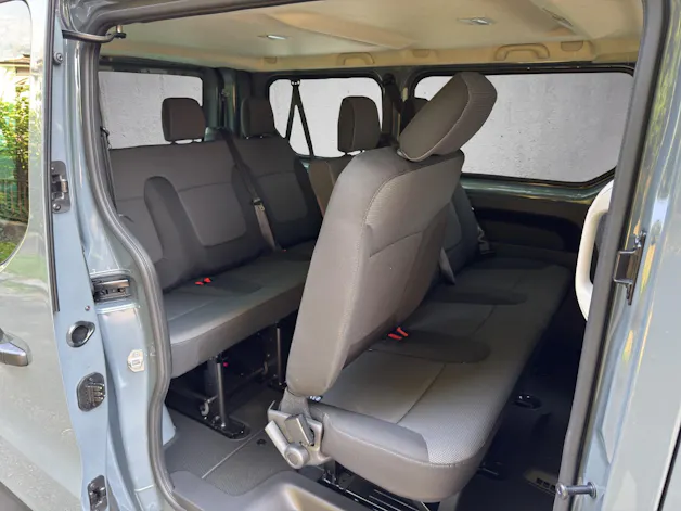 Nissan Primastar DCT 170 L1H1 Acenta 9P