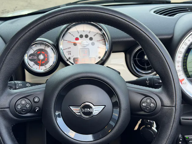 Mini Cabrio R57 1.6i Cooper