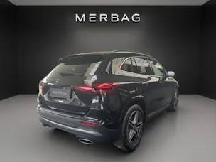 MERCEDES-BENZ GLA 250 4Matic Swiss Star