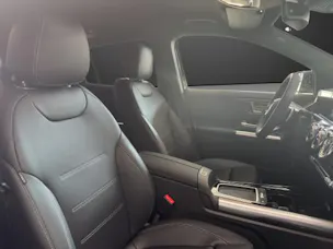 MERCEDES-BENZ GLA 250 4Matic Swiss Star