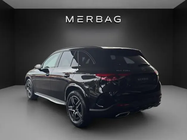Mercedes-Benz GLC 220 d 4M 9G-Tronic