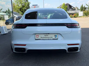 PORSCHE Panamera 4.0 V8 Turbo