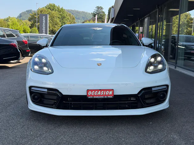 Porsche Panamera 4.0 V8 Turbo