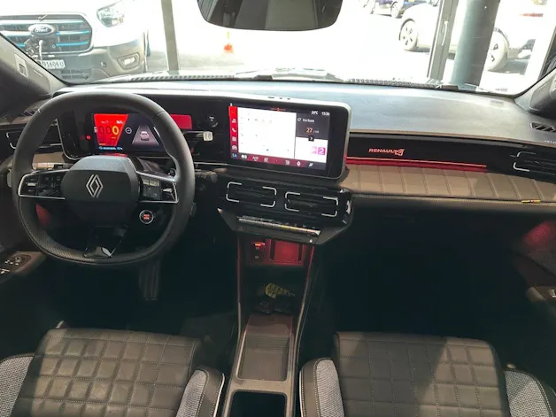 Renault R4 E-Tech Comfort Range 52 kWh Iconic