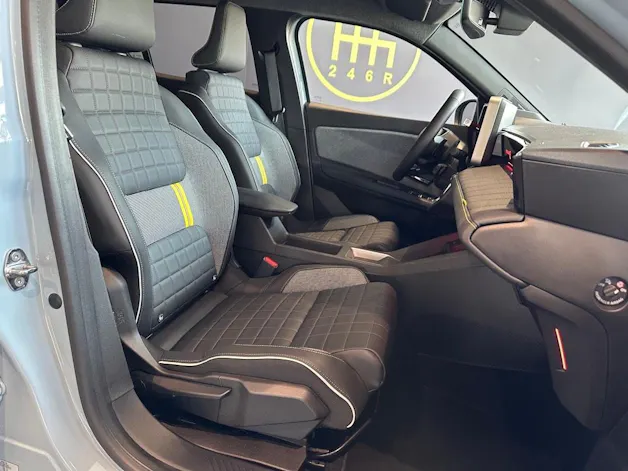Renault R4 E-Tech Comfort Range 52 kWh Iconic