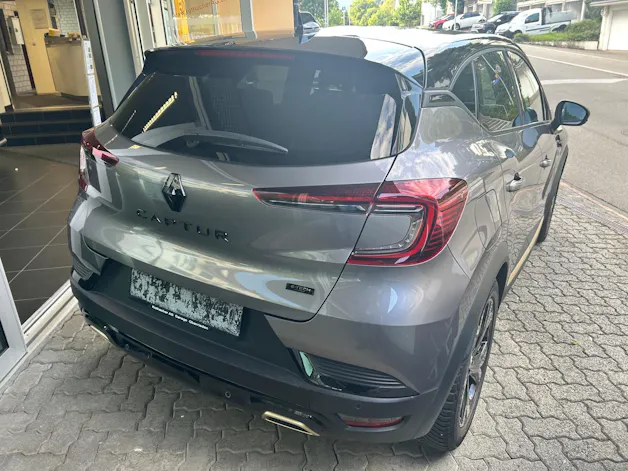 Renault Captur 1.6 E-Tech 145 E-Tech Engineered DHT