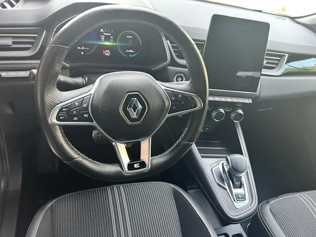 Renault Captur 1.6 E-Tech 145 E-Tech Engineered DHT