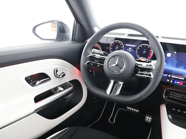 Mercedes-Benz GLB 220 4Matic 8G-Tronic