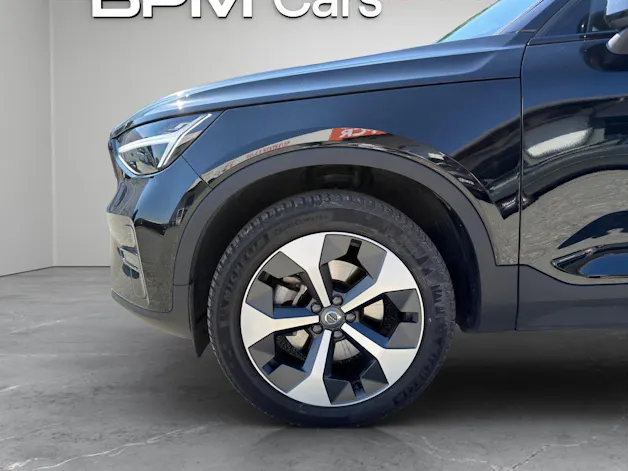 Volvo XC40 2.0 B3 MH Plus Dark
