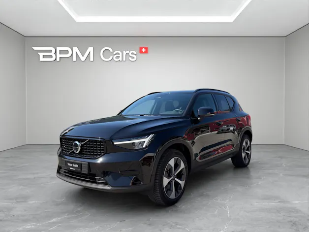 Volvo XC40 2.0 B3 MH Plus Dark