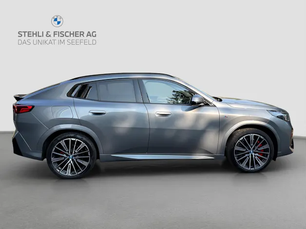 BMW iX2 xDrive 30 M Sport Pro
