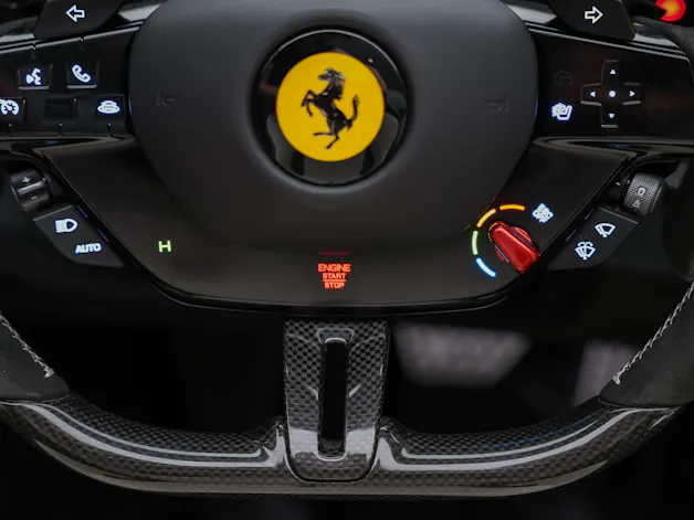 FERRARI SF90 Spider *Assetto Fiorano* Viola Hong Kong*Full Spec*Novitec*