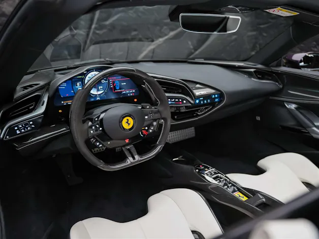 FERRARI SF90 Spider *Assetto Fiorano* Viola Hong Kong*Full Spec*Novitec*