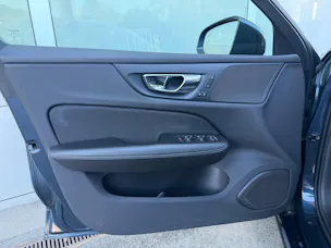 VOLVO V60 T6 AWD Momentum Geartronic