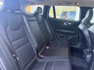 VOLVO V60 T6 AWD Momentum Geartronic