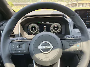 NISSAN Qashqai 1.5 VC-T Tekna+