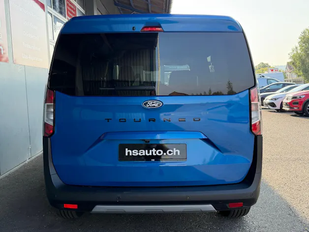 Ford Tourneo Courier 1.0 EcoBoost Active Automat