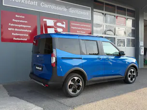 FORD Tourneo Courier 1.0 EcoBoost Active Automat