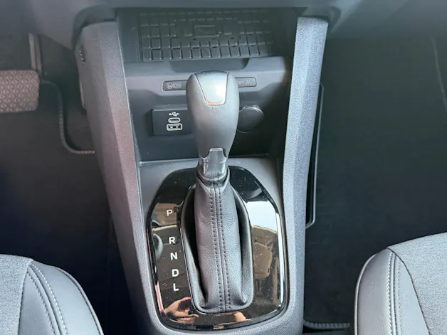 Ford Tourneo Courier 1.0 EcoBoost Active Automat