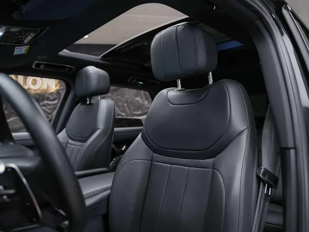 Land Rover Range Rover Sport 3.0 I6 300 SE Dynamic *24" Felgen*Panorama*Sitzlüftung*Head-Up*360° Kamera*
