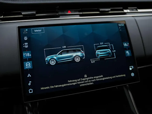 Land Rover Range Rover Sport 3.0 I6 300 SE Dynamic *24" Felgen*Panorama*Sitzlüftung*Head-Up*360° Kamera*