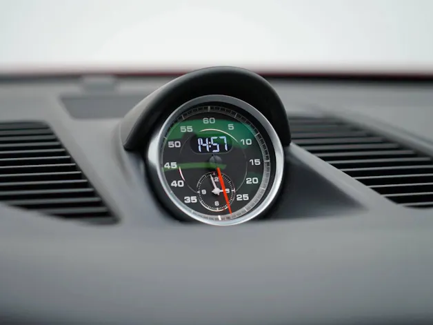 Porsche 911 Carrera 4 GTS