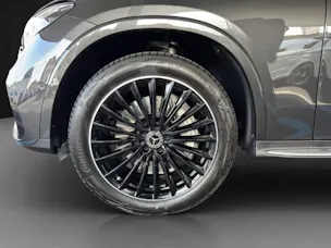 MERCEDES-BENZ GLC 220 d 4M 9G-Tronic