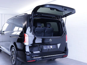 Fahrzeugbild MERCEDES-BENZ V 300 d Swiss Ed. lang 4matic Van