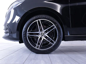 https://vehicle.imgix.net/4418164/70fbbb93-e2c6-4230-8ff6-f2ddc025ac92.JPG