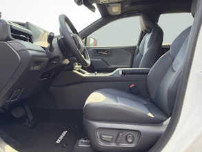 https://vehicle.imgix.net/4418175/7ba1460b-cdb9-4f2e-b5ec-9a55e805a3b4.jpg