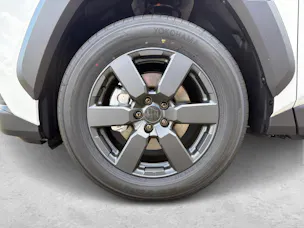 Suzuki Across 2.5 PHEV Compact Top 4x4
