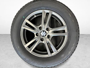https://vehicle.imgix.net/4418176/2e43f9c3-f946-404b-90f3-9853efe0ad3a.jpg