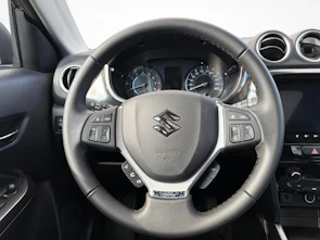 Fahrzeugbild SUZUKI Vitara 1.4 T Piz Sulai Top Hybrid 4x4