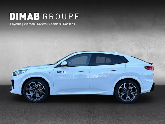 BMW iX2 30 M Sport xDrive U10 (CH) AHK 📍