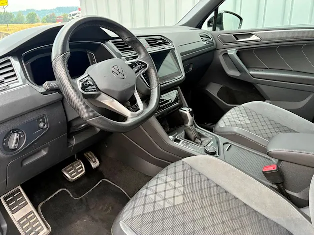 VW Tiguan 2.0TSI R-Line 4Motion DSG