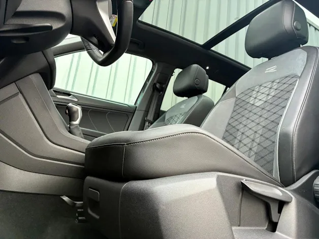 VW Tiguan 2.0TSI R-Line 4Motion DSG
