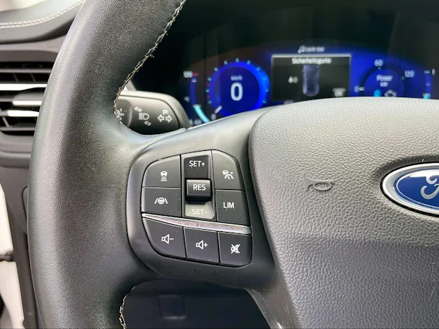 Ford Kuga 2.5 Plug-in Hybrid Vignale