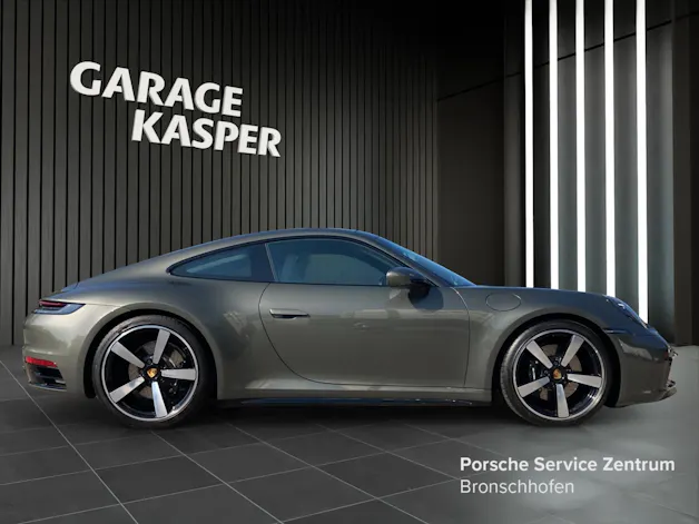 Porsche 911 Carrera 4S