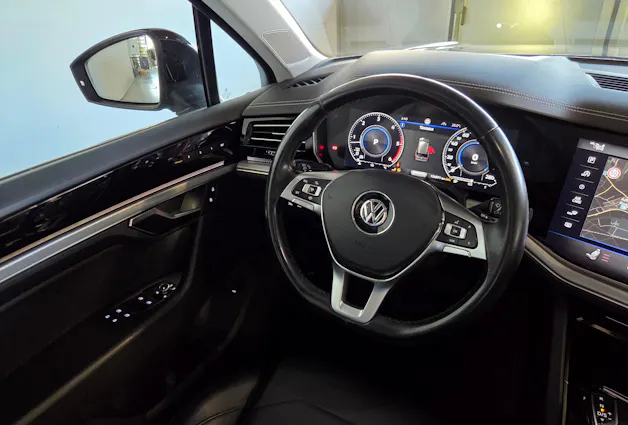 VW Touareg 3.0 V6 TDI 286 Elegance
